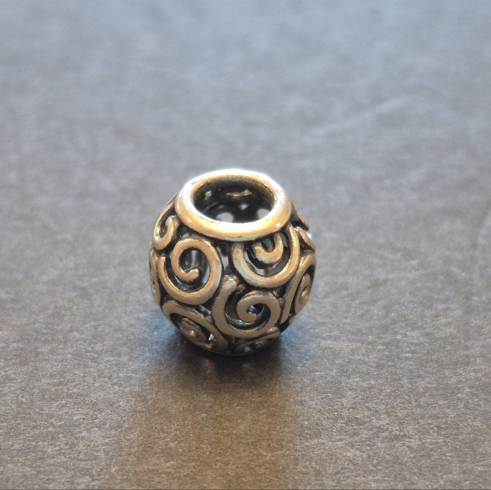 Pandora Ocean Breeze Charm